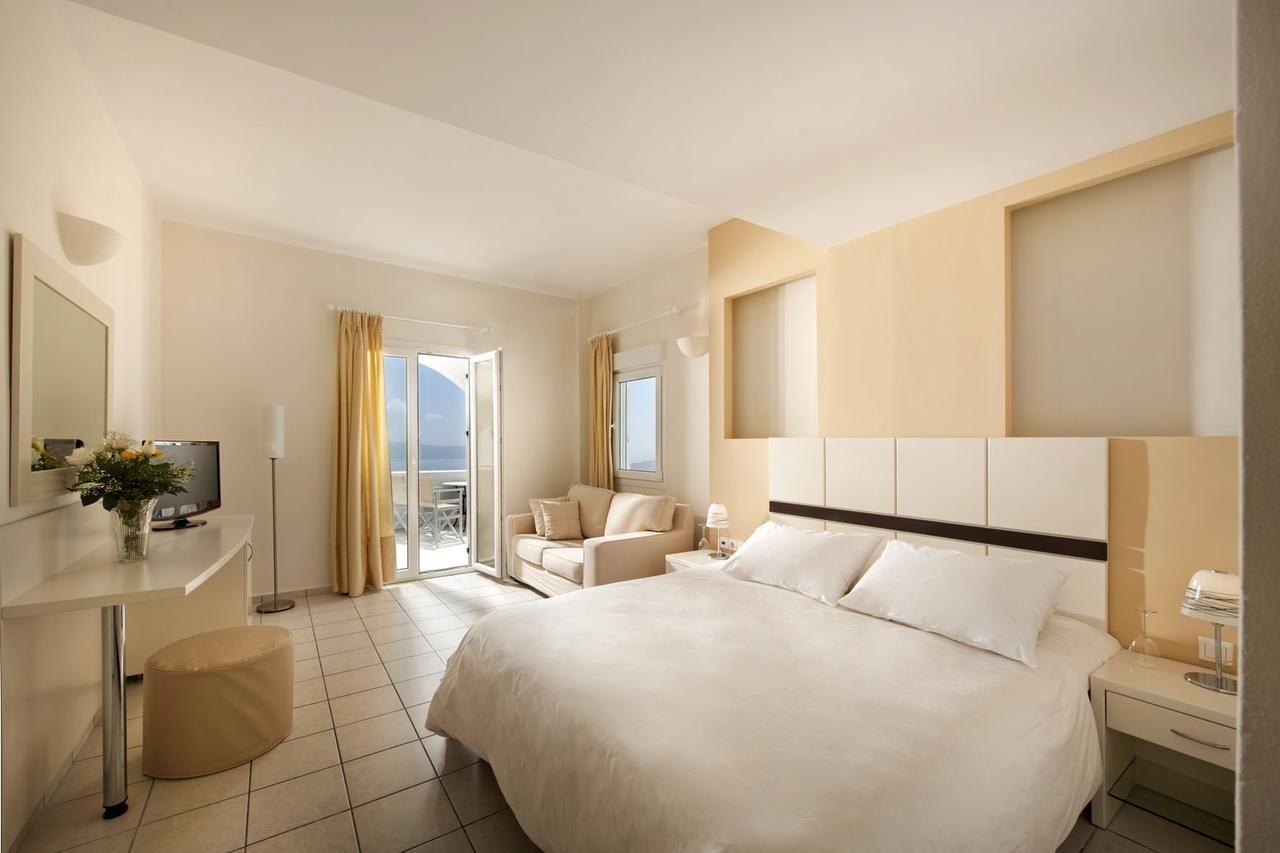 Tzekos Villas Фира Екстериор снимка