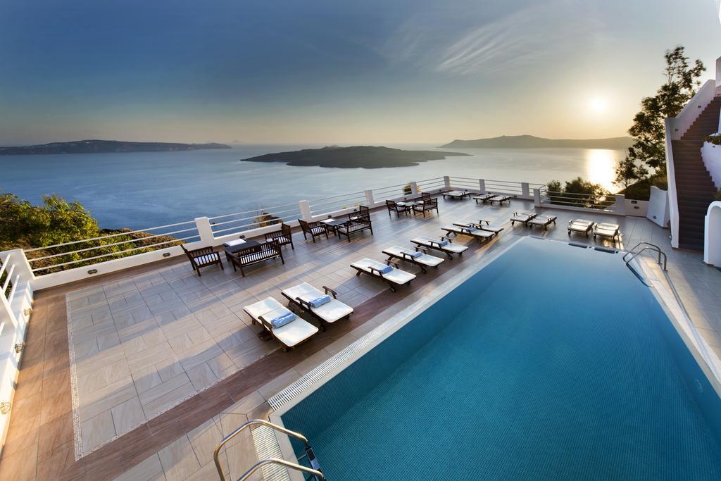 Tzekos Villas Фира Екстериор снимка